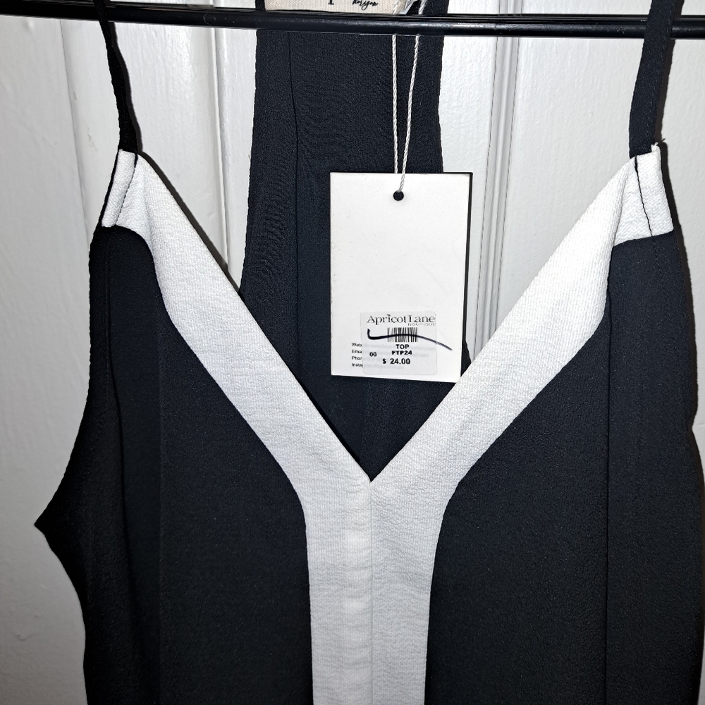 Blouse - Picture 2 of 7